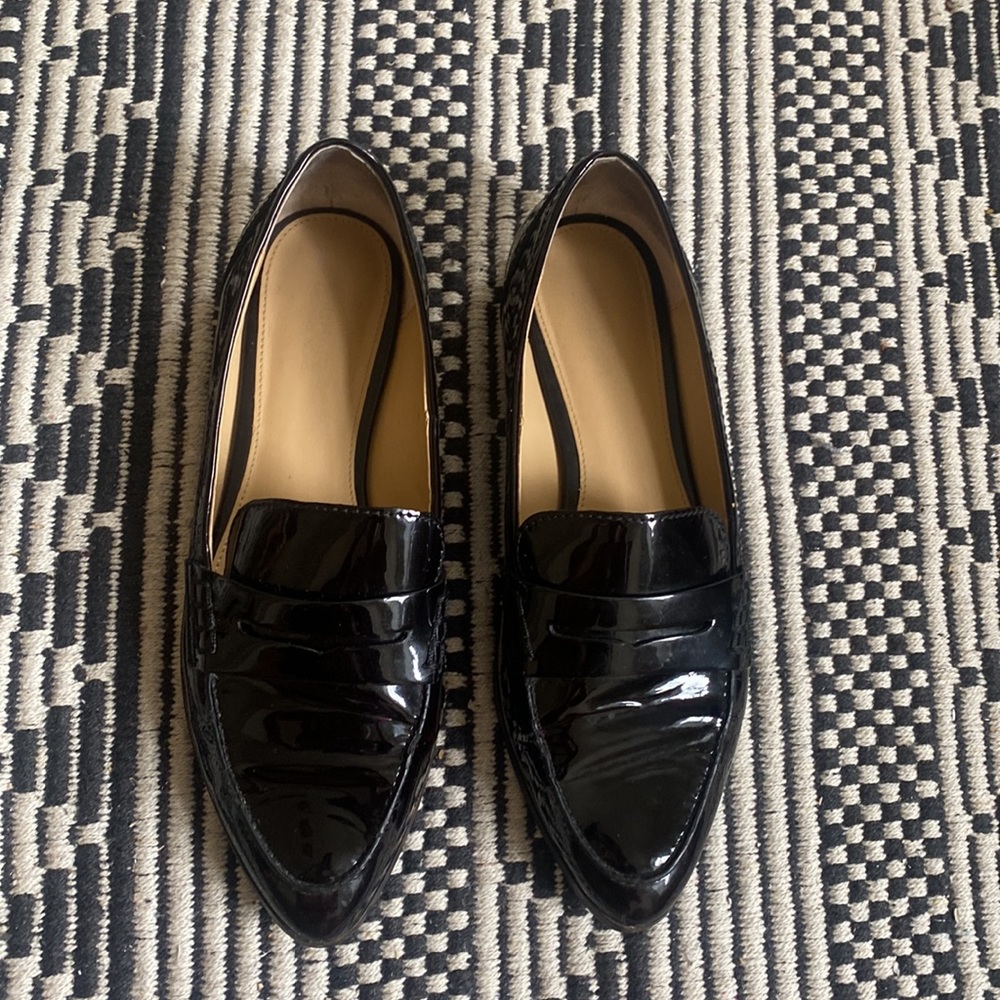 MICHEAL KORS Burgundy Patent Leather Loafers- Size 7, Gently Worn!